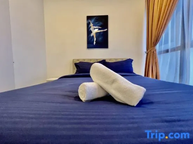 2 Bedrooms Apartment