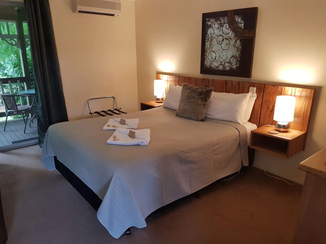 Adamsons Riverside Accommodation