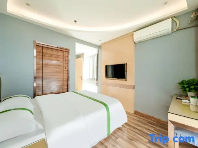 Standard Double room with view