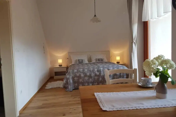 Castle View Nest