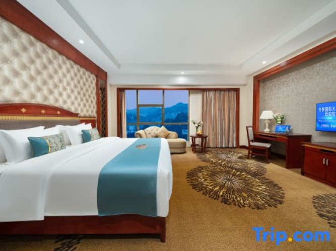 Deluxe Double Suite