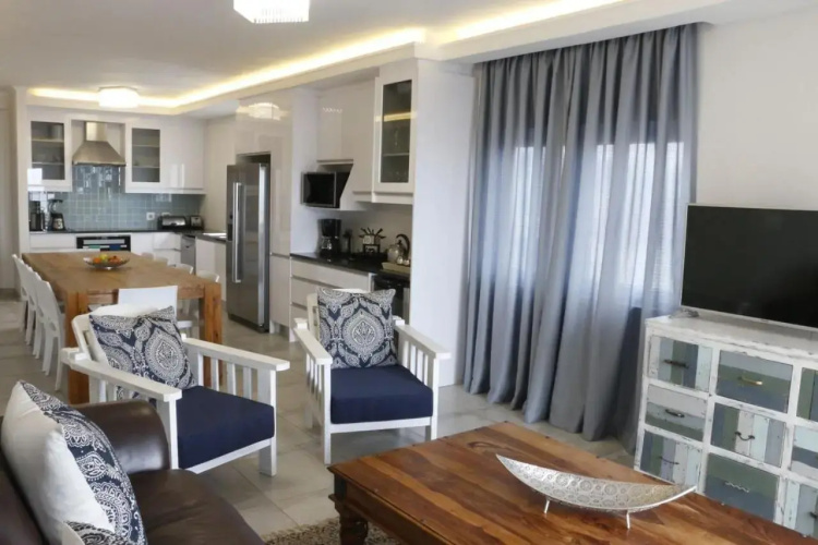 109 da Gama on Beach