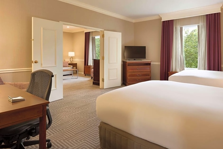 1 Bedroom Quadruple Suite