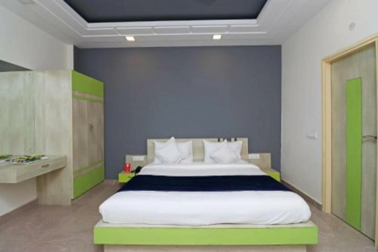 Hotel Loto - Sector 15