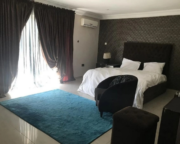 Crown Apartments Extended Stay Suites