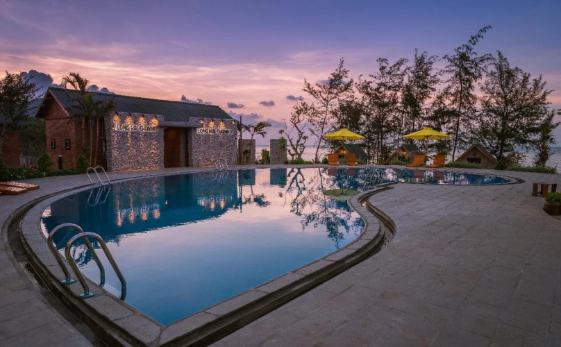 Longhai Channel Beach Resort