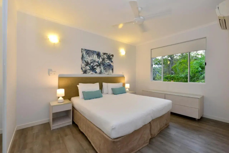Latitude 16 Beaches