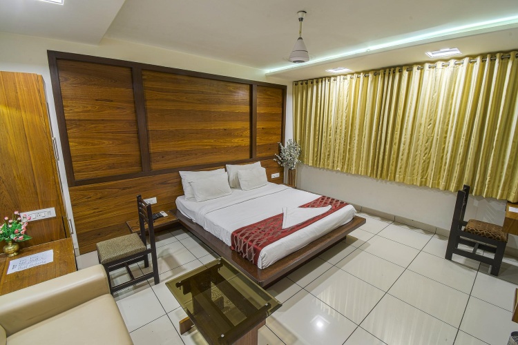 Royal room