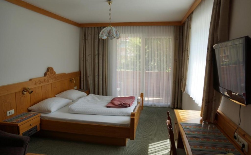 Standard Double room with balcony