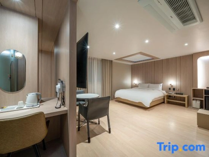 2 Bedrooms Standard Double room