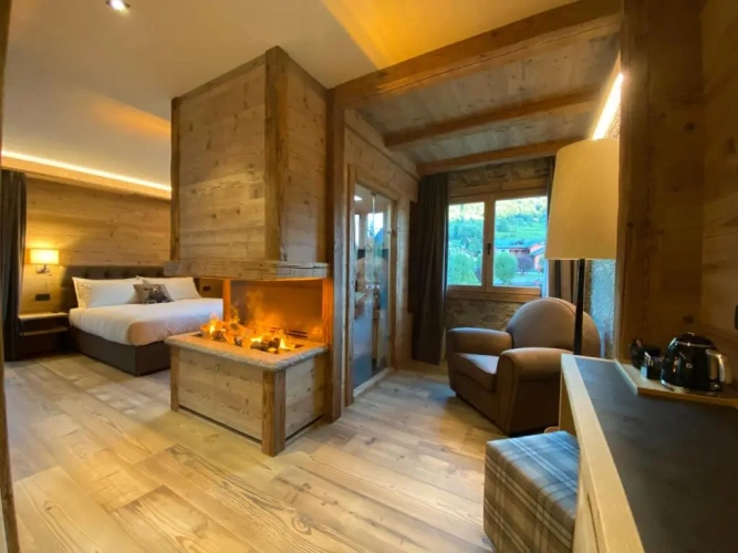 Double Suite