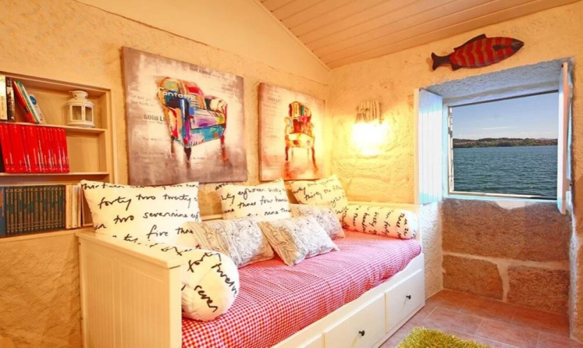 House in Combarro 101412 by MO Rentals