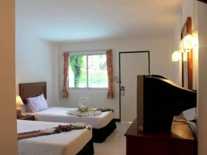 Kamala Beach Inn