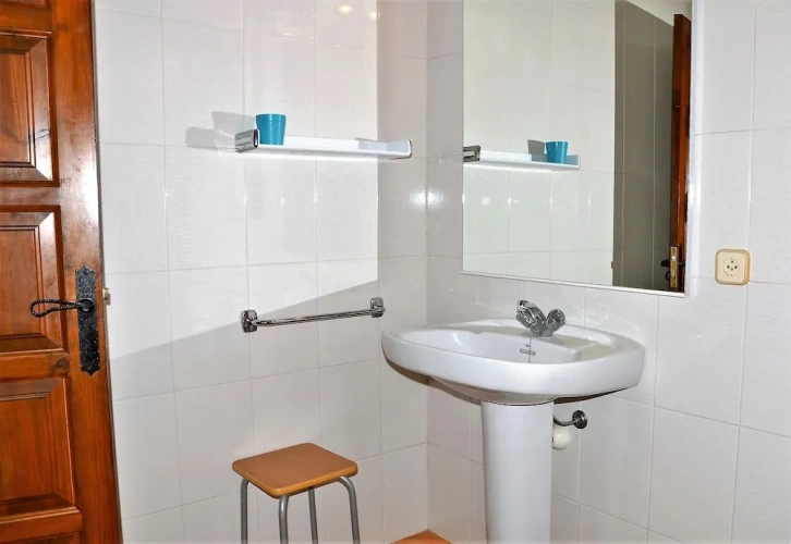 3 Bedrooms Family Villa with partial sea view