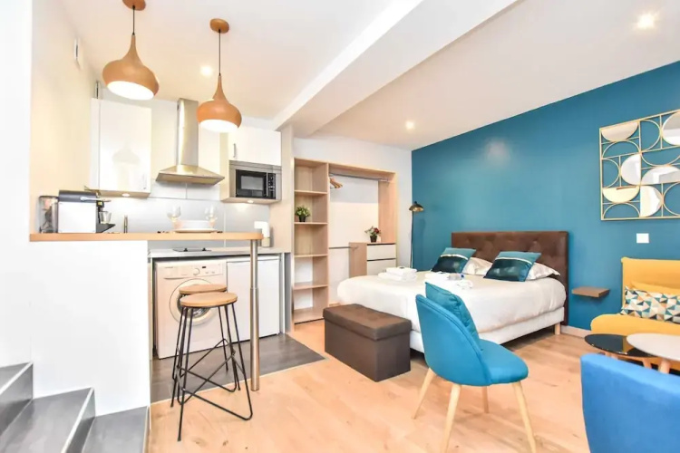 Modern Studio in the Heart of Paris