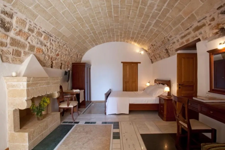 Deluxe Triple room