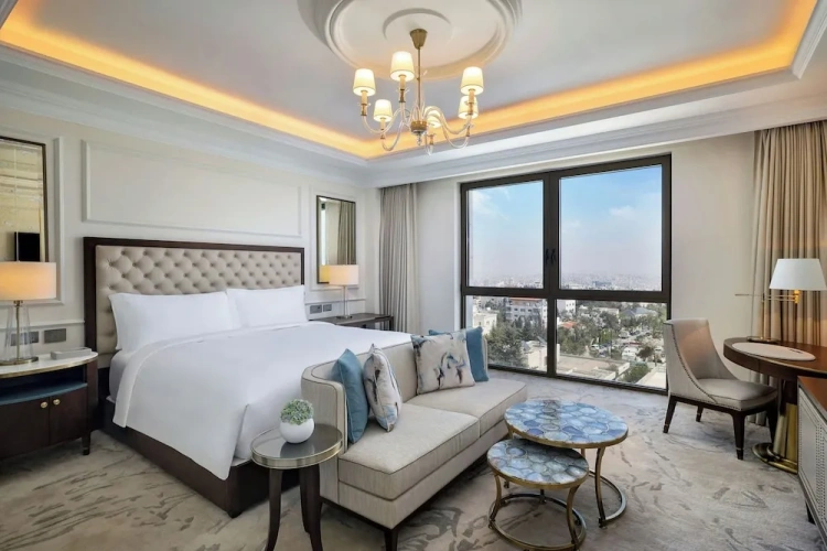 Luxury Double room with city view