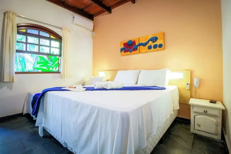 Standard Triple Suite