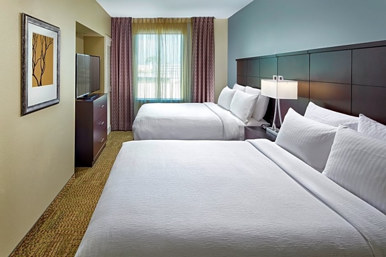 1 Bedroom Quadruple Suite