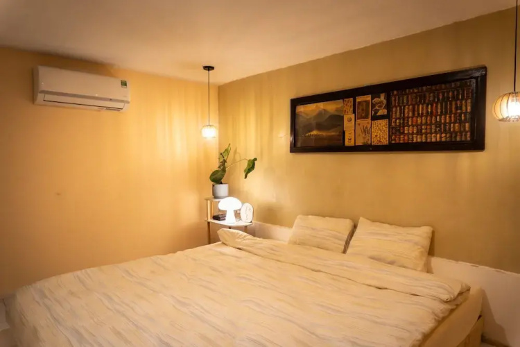 THE Room