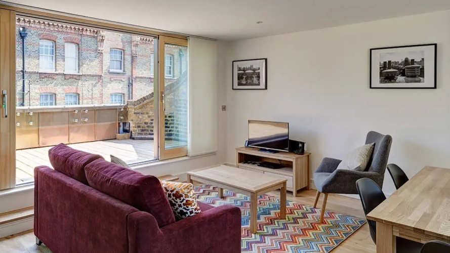 Lambeth North One