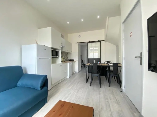 1 Bedroom Apartment