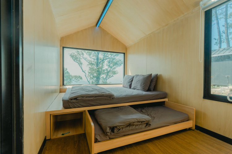 Bobocabin Coban Rondo Malang