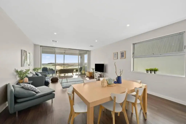 Meander ~ Dreamy Abode with Unrivaled Views