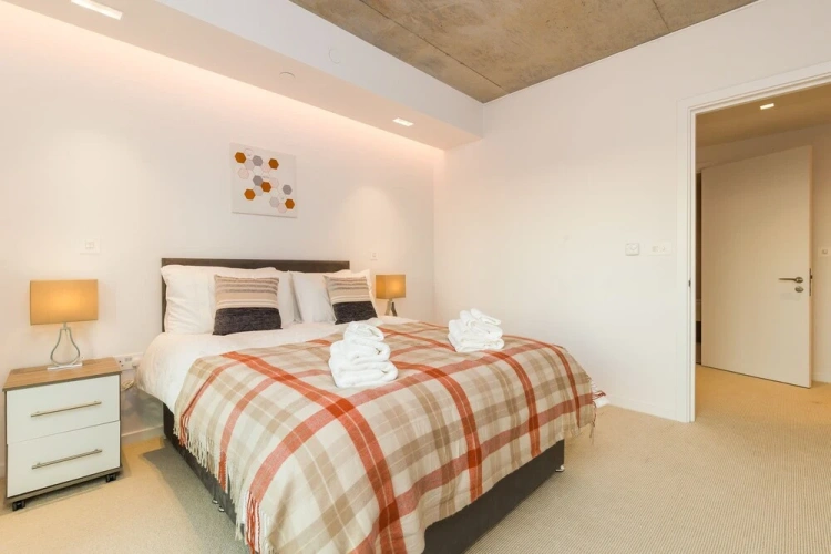 1 Bedroom Deluxe Apartment with balcony and with city view