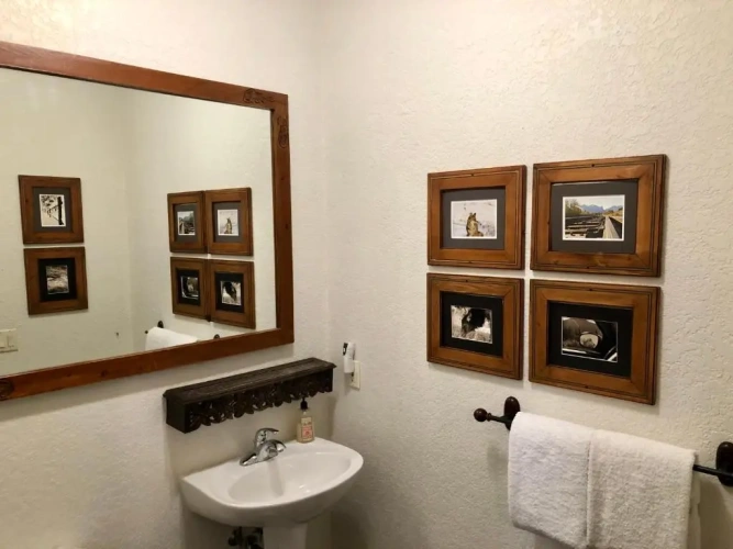 Standard room with mountain view