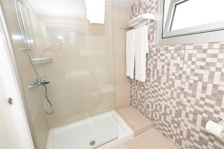 Tofinis Hotel photo 10