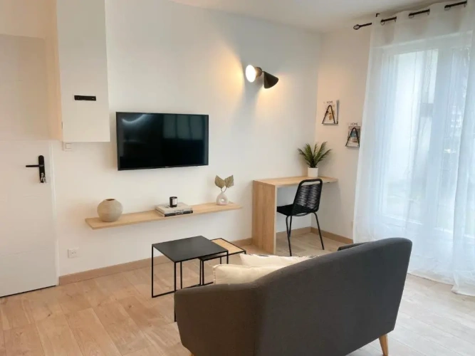 1 Bedroom Double Apartment