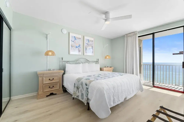 Romar Place 806
