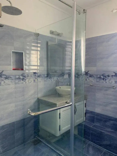 Well equipped peaceful 3 bedroom apartment