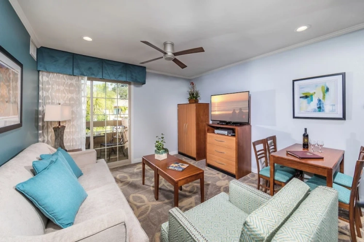 2 Bedrooms Suite