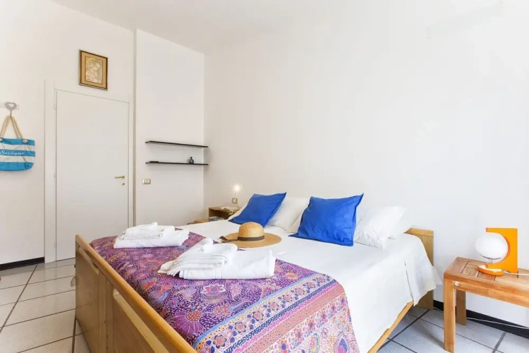 Alghero, Lighthouse Penthouse with sea view and beach front