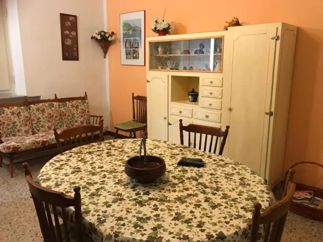 3 Bedrooms Cottage