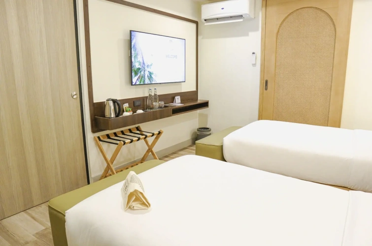 Deluxe Twin room