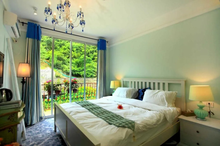 Twenty Thirty Fourth Inn