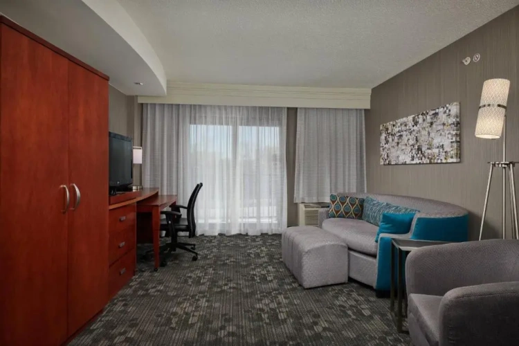 1 Bedroom Double Suite with balcony