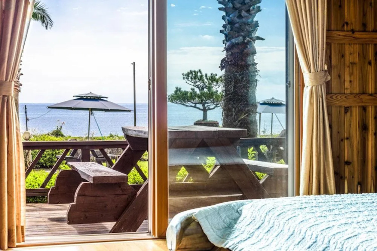 Longbeach Pension
