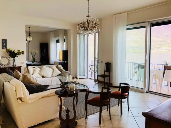 Como Lake view House