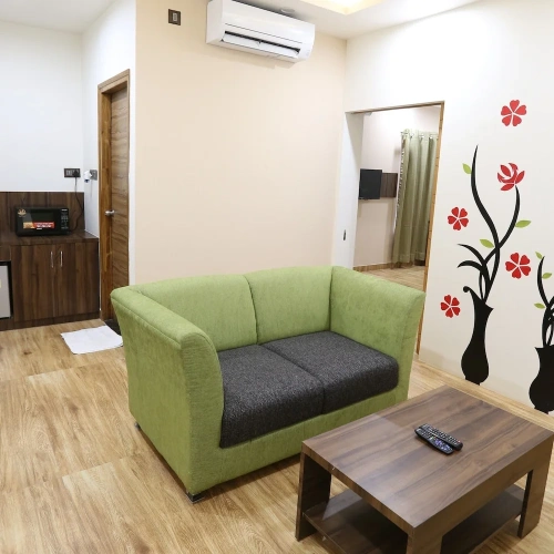 1 Bedroom Standard Family room
