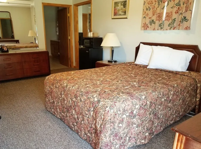 Quadruple Suite