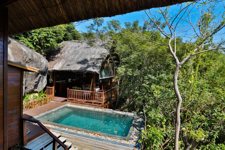 Hill Rock Pool Villa