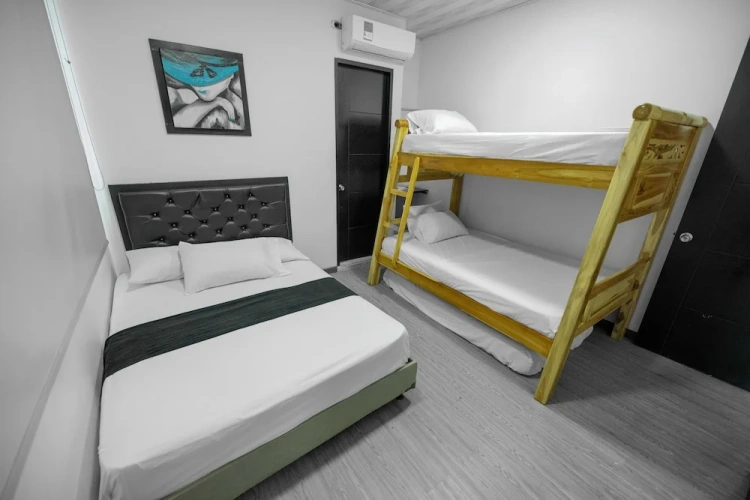 Standard Quadruple room