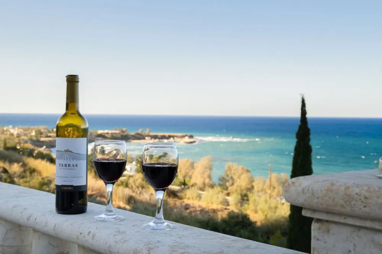 Pomos Harbour View Villa