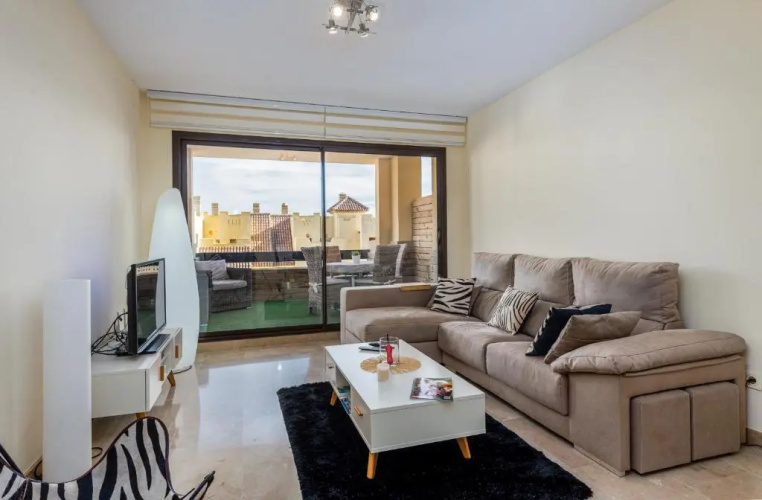 2199-Apt with terrace and pools