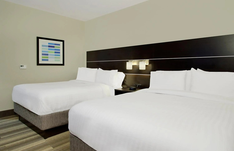 Holiday Inn Express & Suites Brookshire - Katy Freeway by IHG