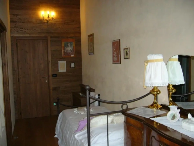 Suite with mountain view